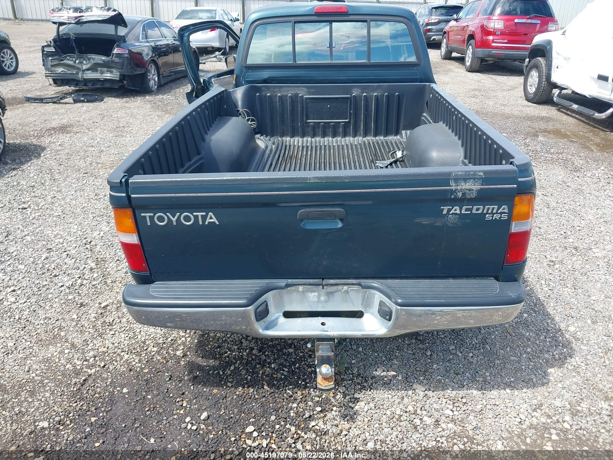 1998 Toyota Tacoma   Green vin: 4TAVL52N7WZ104522