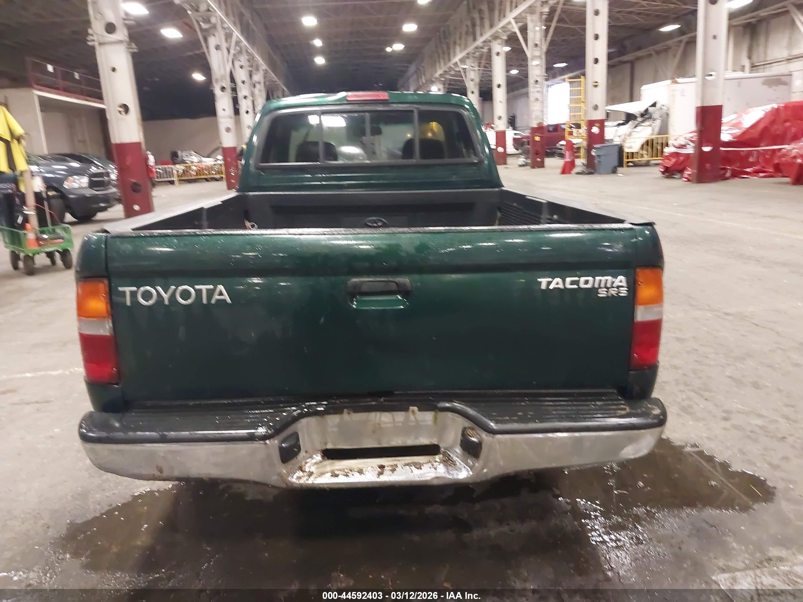 1999 Toyota Tacoma   Green vin: 4TAVL52N7XZ404319