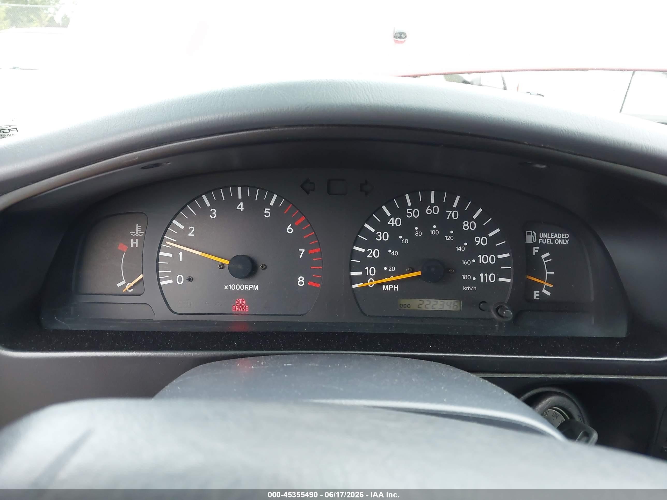 1999 Toyota Tacoma   Red vin: 4TAVL52N7XZ453875