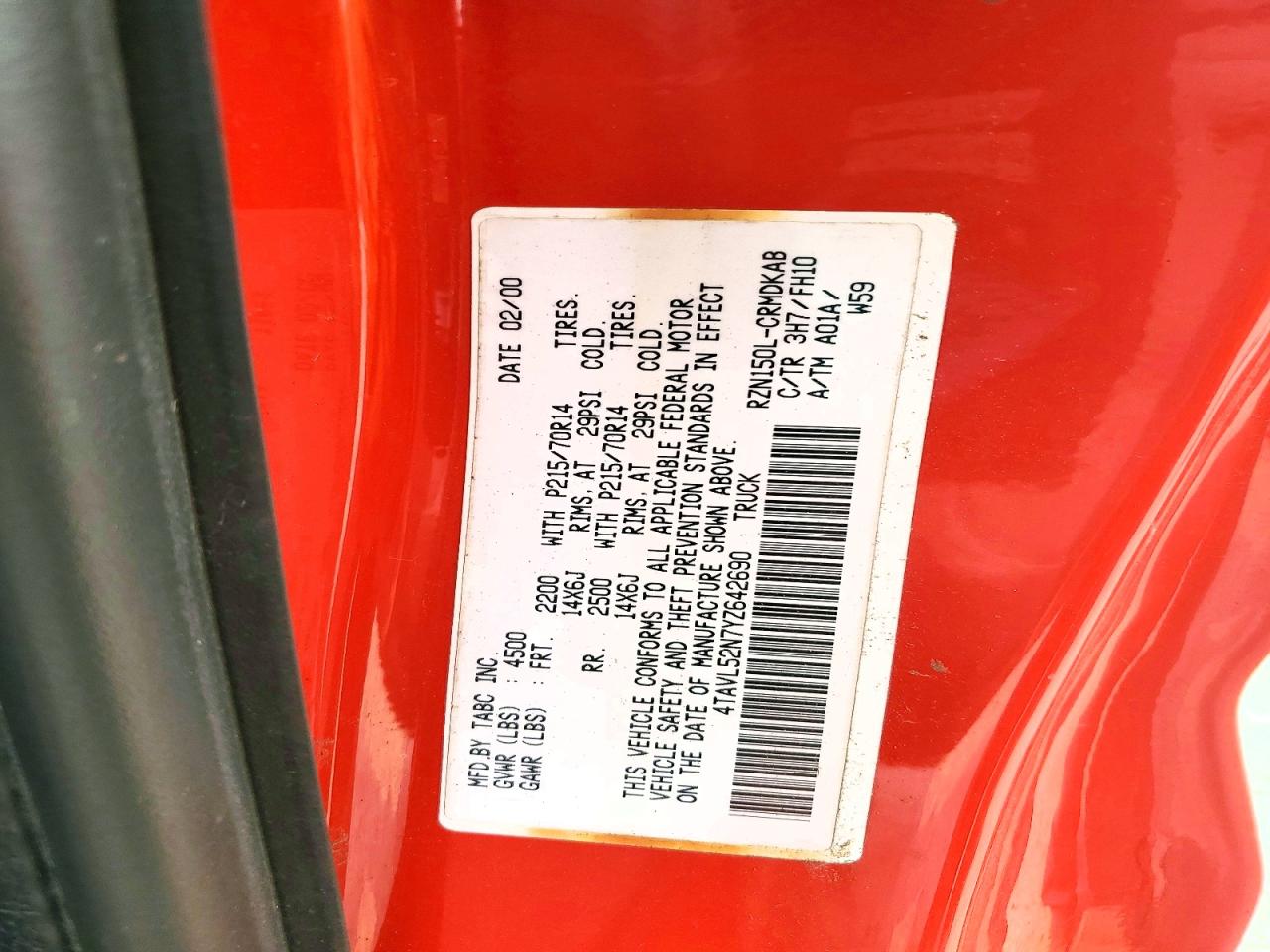2000 Toyota Tacoma Base Red vin: 4TAVL52N7YZ642690
