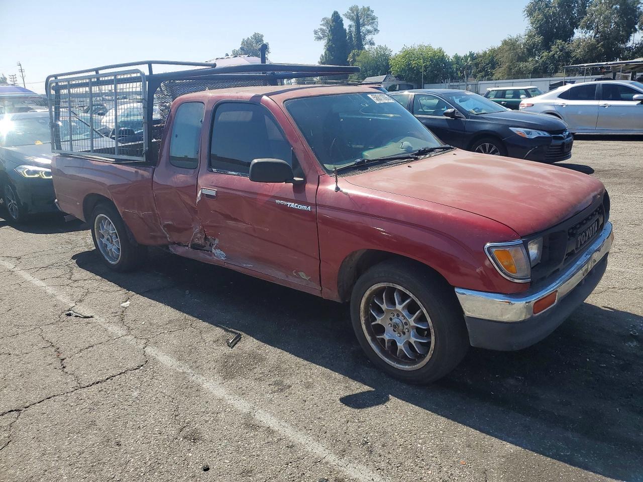 1996 Toyota Tacoma Xtracab Burgundy vin: 4TAVL52N8TZ099455