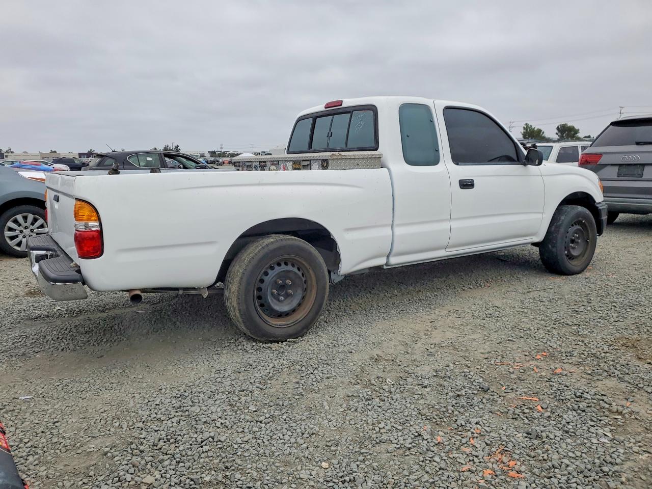 1997 Toyota Tacoma Xtracab White vin: 4TAVL52N8VZ281966