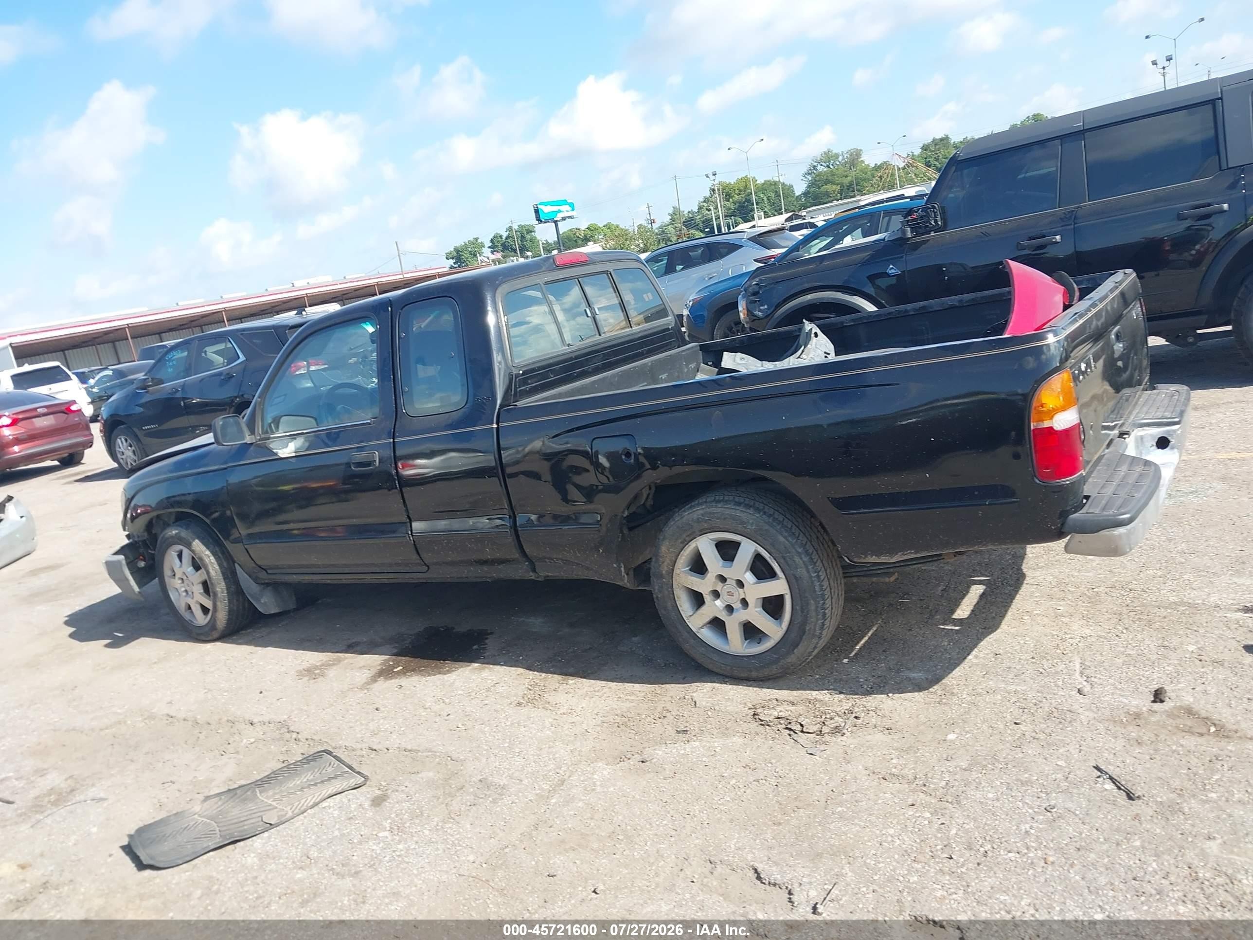 1998 Toyota Tacoma   Черный vin: 4TAVL52N8WZ029913