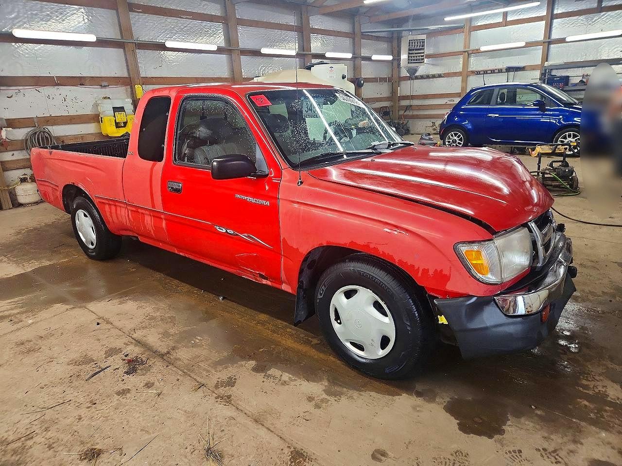 1999 Toyota Tacoma Xtracab Red vin: 4TAVL52N8XZ510701