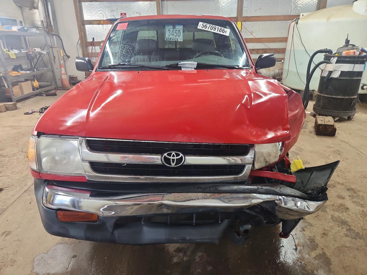 1999 Toyota Tacoma Xtracab Red vin: 4TAVL52N8XZ510701