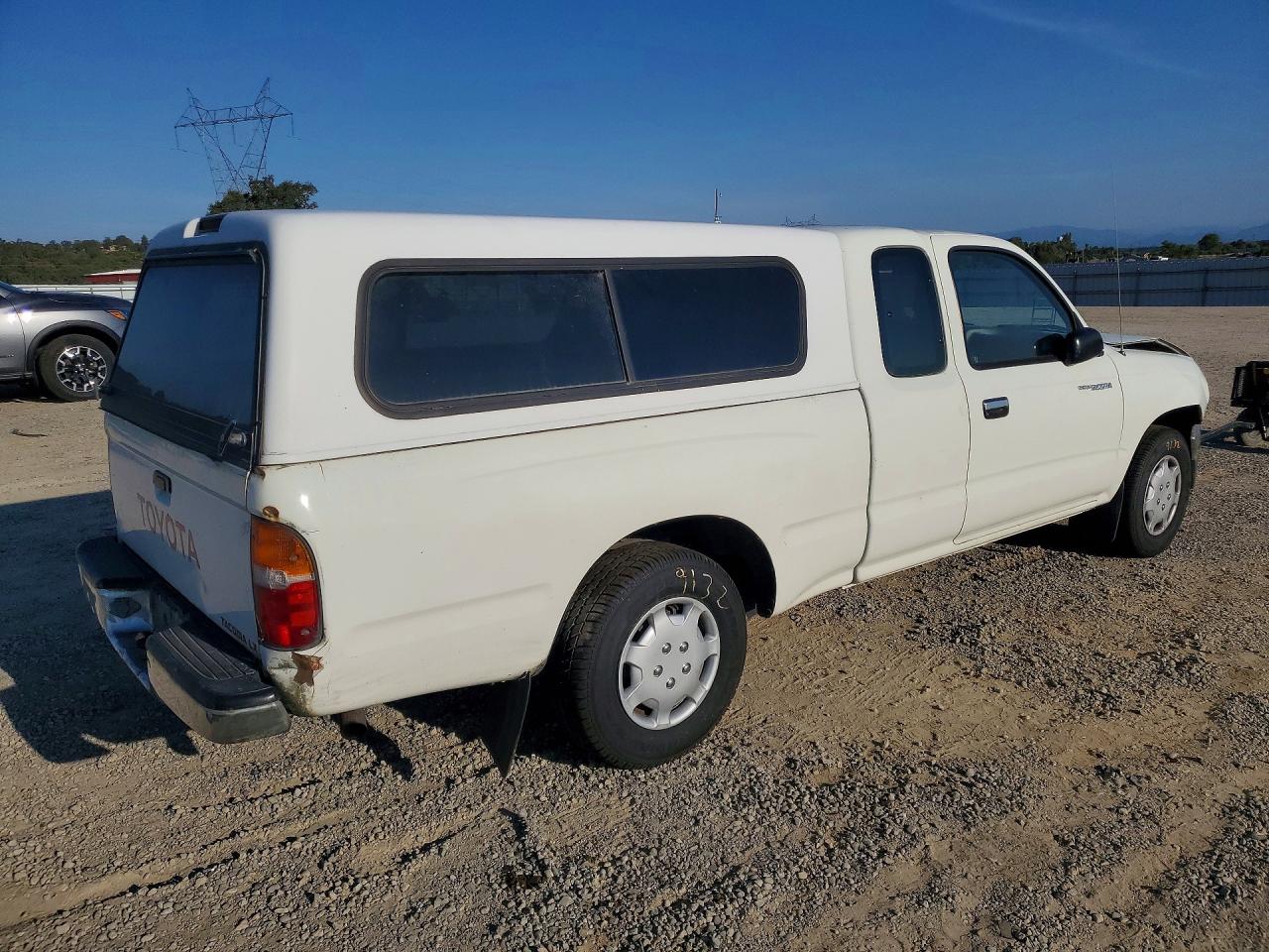 1996 Toyota Tacoma Base Белый vin: 4TAVL52N9TZ093602