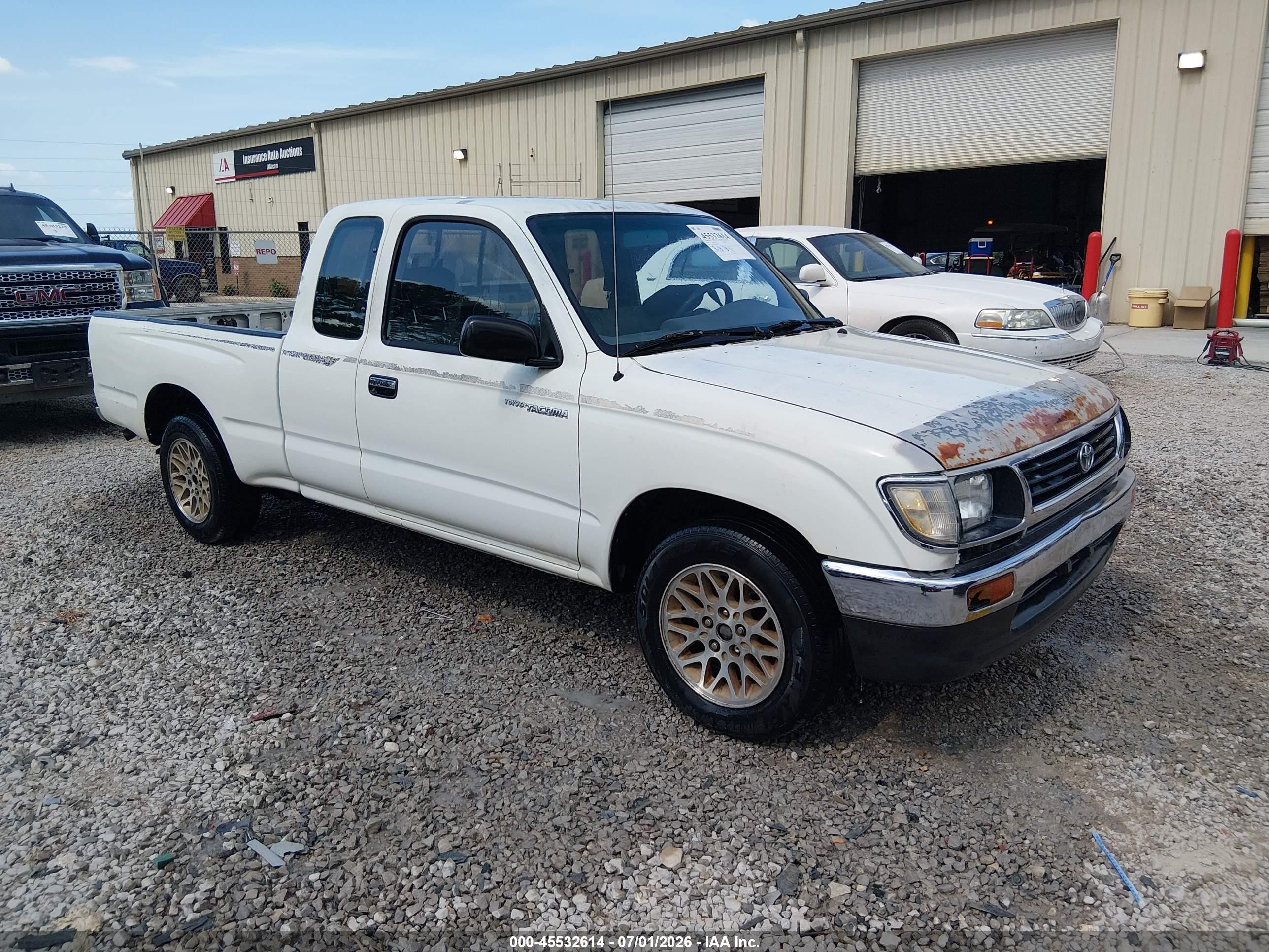 1996 Toyota Tacoma Xtracab White vin: 4TAVL52N9TZ168282