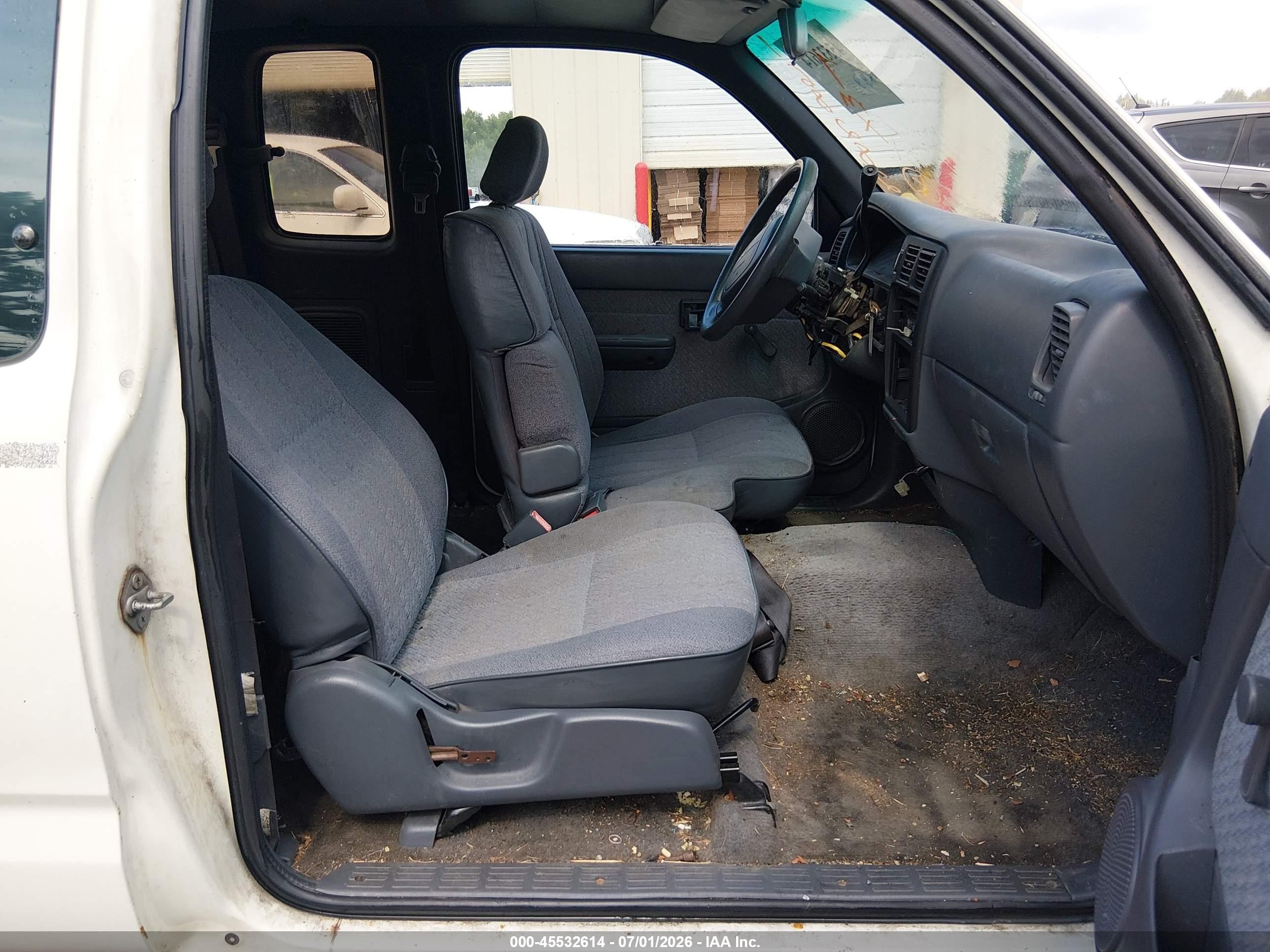 1996 Toyota Tacoma Xtracab White vin: 4TAVL52N9TZ168282