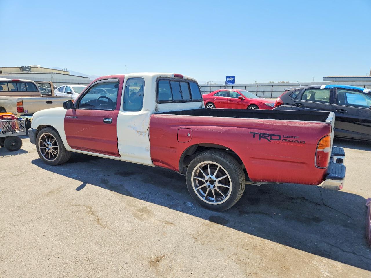1998 Toyota Tacoma Xtracab White vin: 4TAVL52N9WZ016510