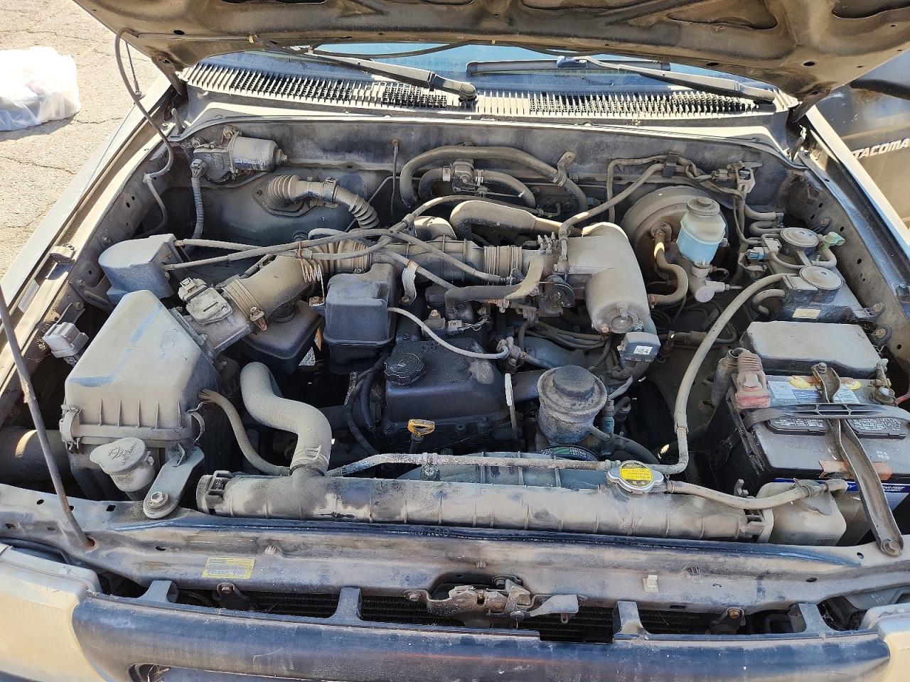 2000 Toyota Tacoma Base Black vin: 4TAVL52N9YZ671012