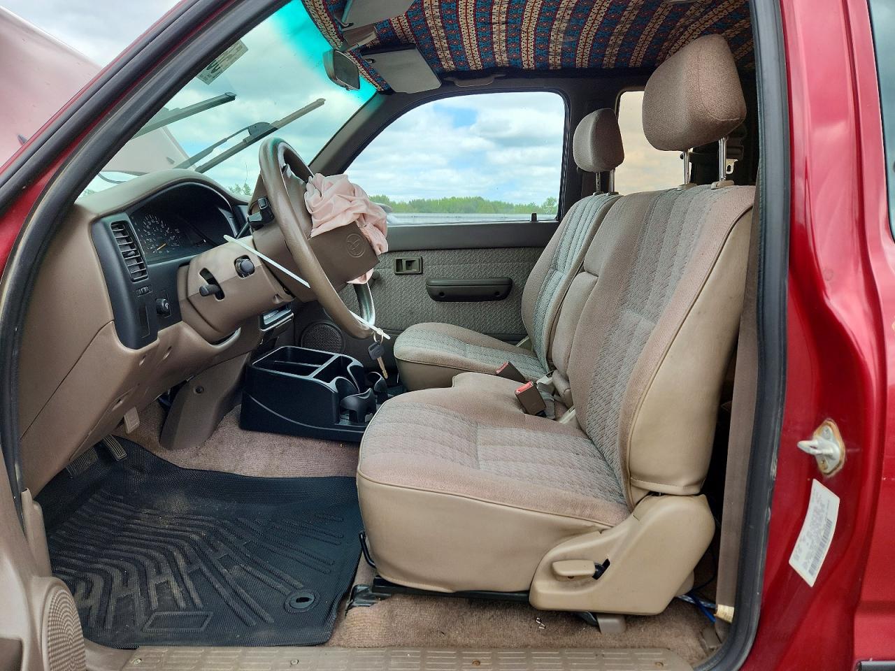 1996 Toyota Tacoma Xtracab Red vin: 4TAVL52NXTZ086240
