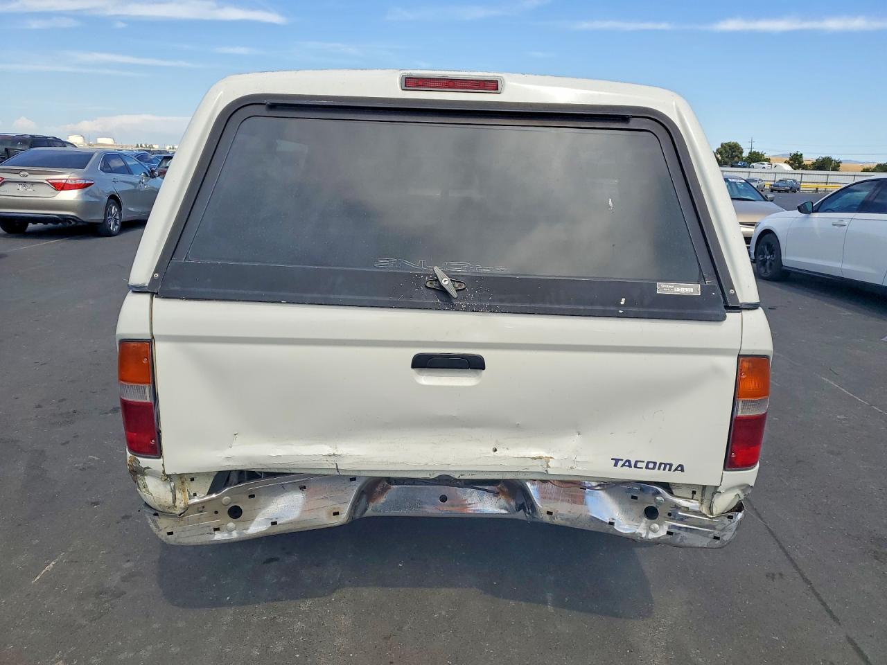 1996 Toyota Tacoma Xtracab White vin: 4TAVL52NXTZ091261