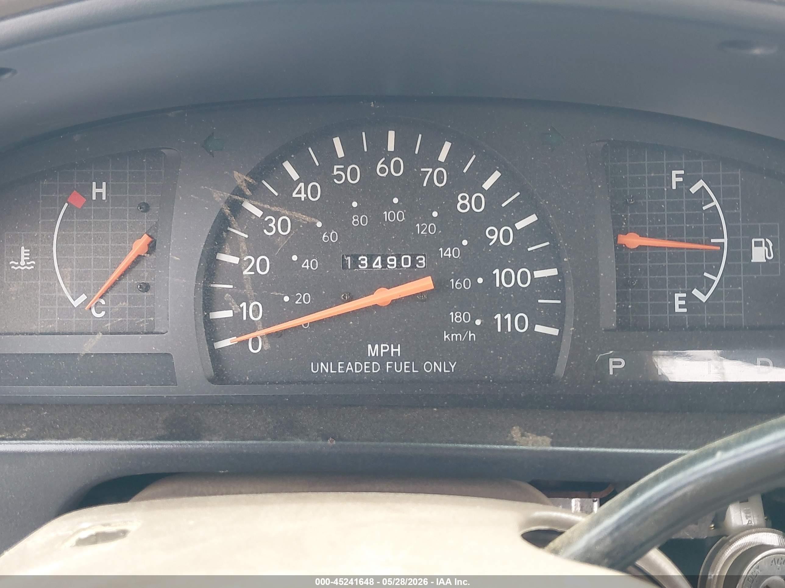 1998 Toyota Tacoma   White vin: 4TAVL52NXWZ093791