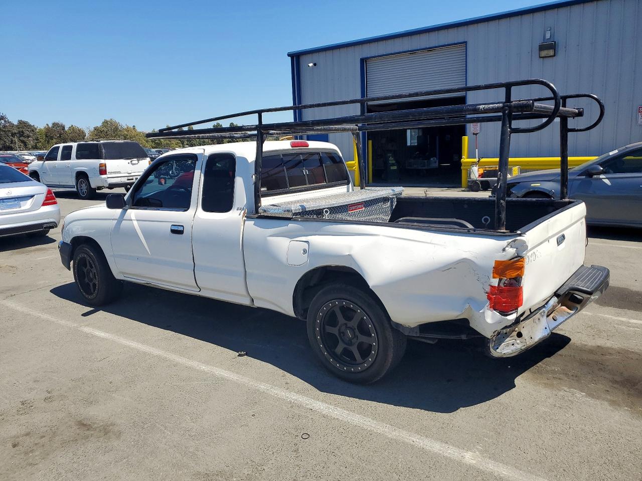 1999 Toyota Tacoma V6 White vin: 4TAVN52N2XZ572041