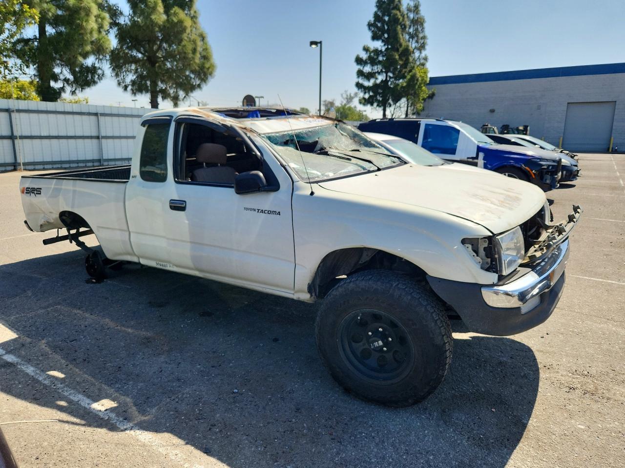 1998 Toyota Tacoma Xtracab White vin: 4TAVN52N3WZ061131