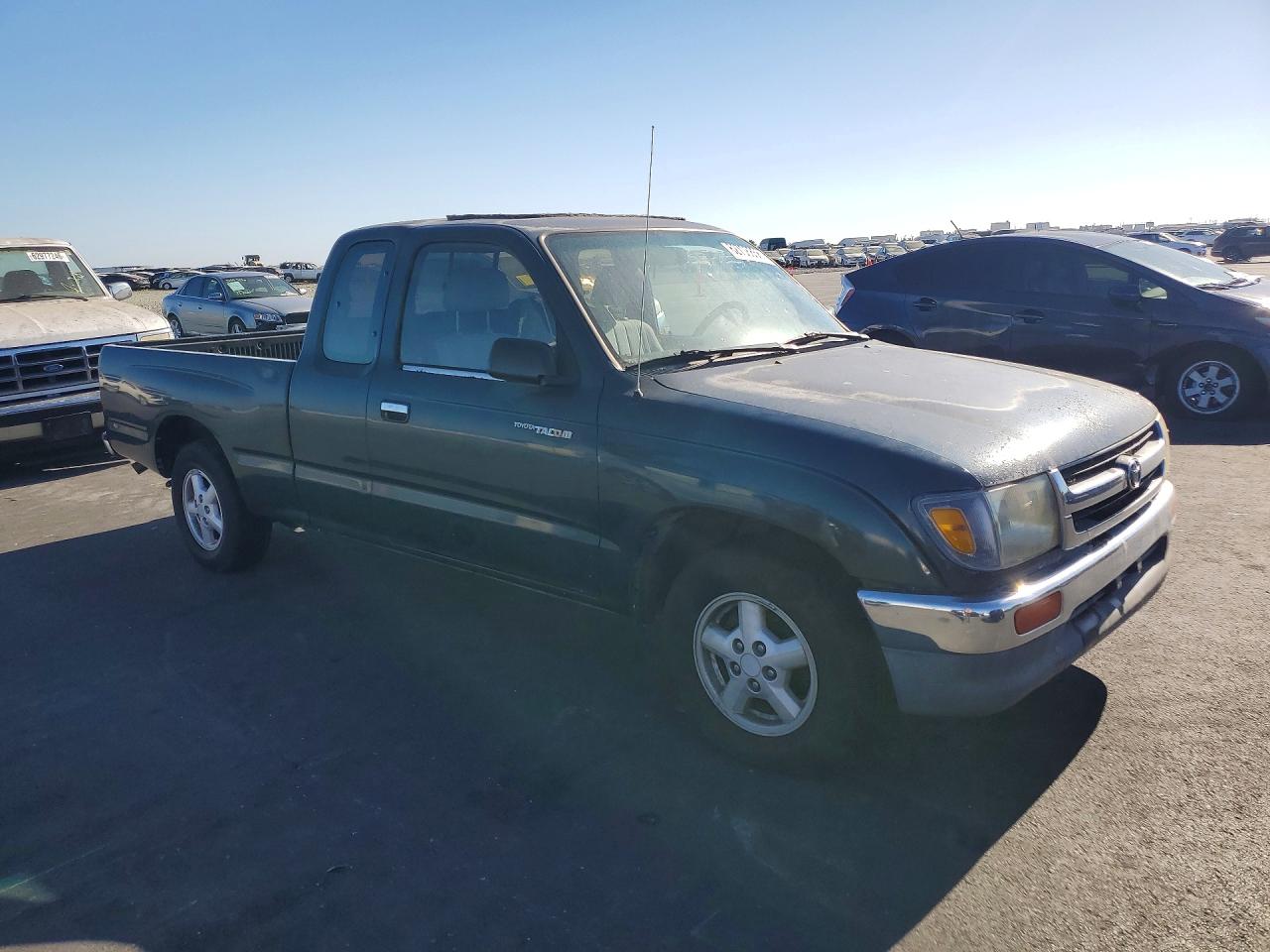1997 Toyota Tacoma V6 Green vin: 4TAVN52N4VZ300779