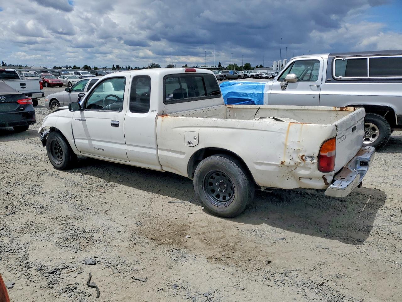 1999 Toyota Tacoma Xtracab White vin: 4TAVN52N5XZ455425