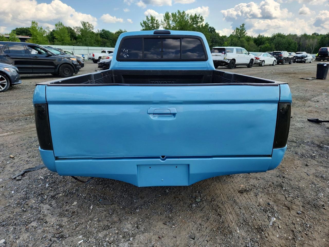 1999 Toyota Tacoma V6 Blue vin: 4TAVN52N6XZ458740