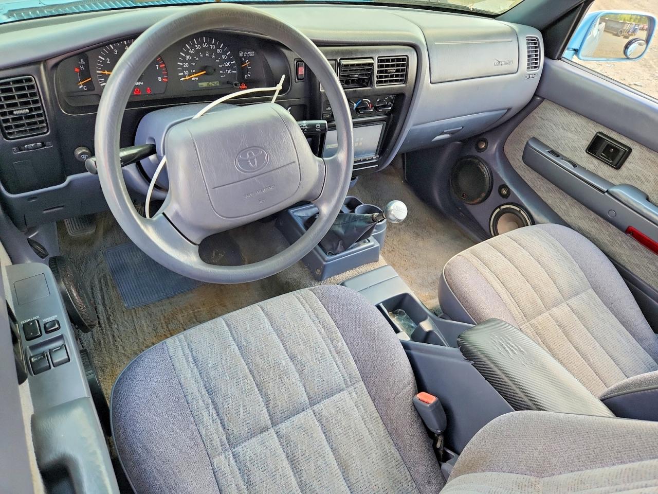1999 Toyota Tacoma V6 Blue vin: 4TAVN52N6XZ458740
