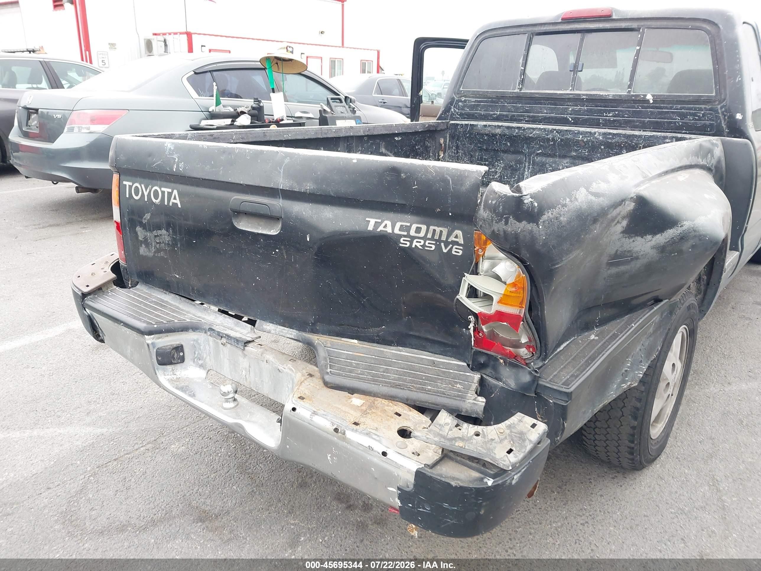 2000 Toyota Tacoma Base V6 Black vin: 4TAVN52N7YZ656423