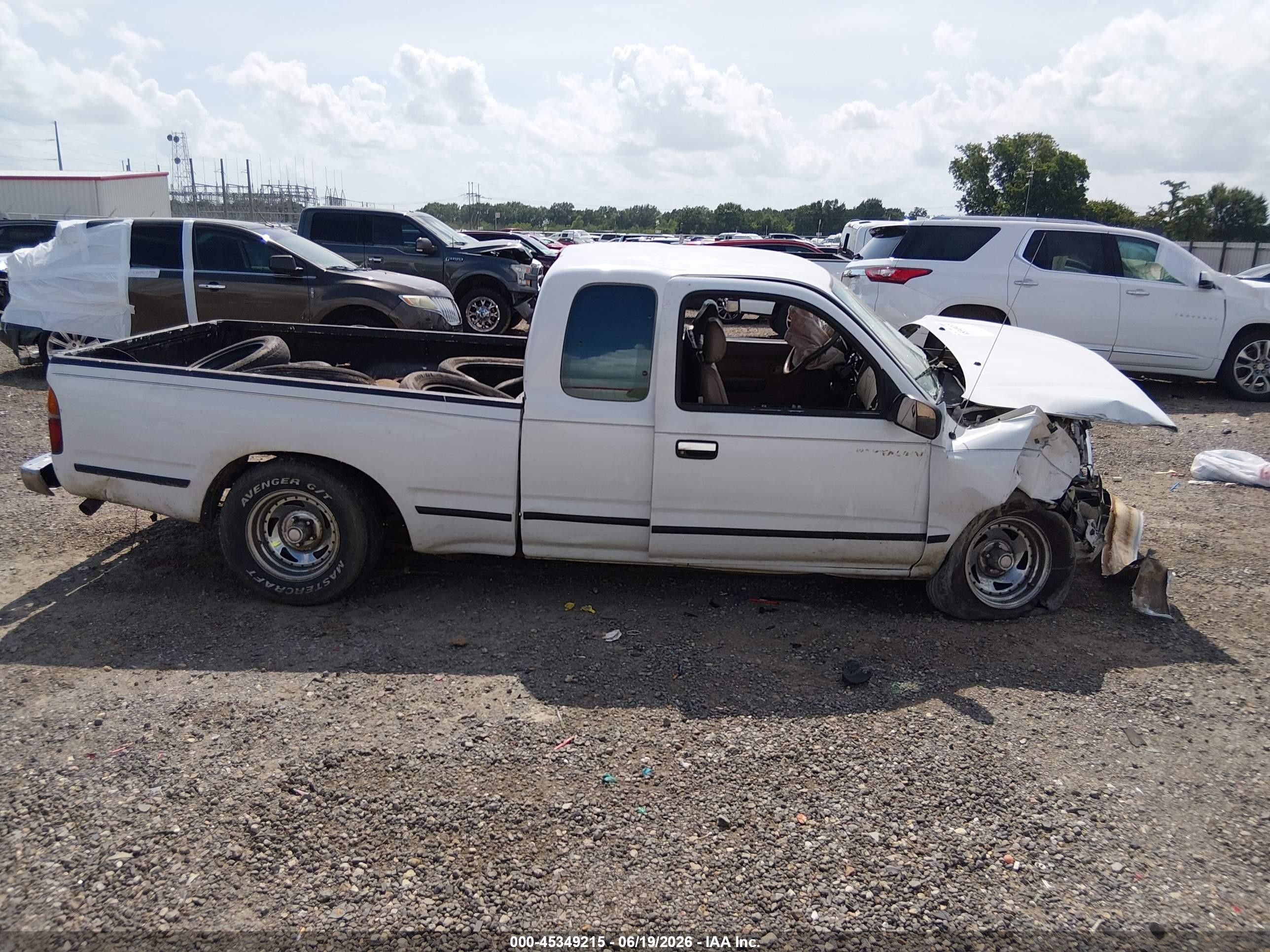 1996 Toyota Tacoma Xtracab White vin: 4TAVN52N9TZ130349