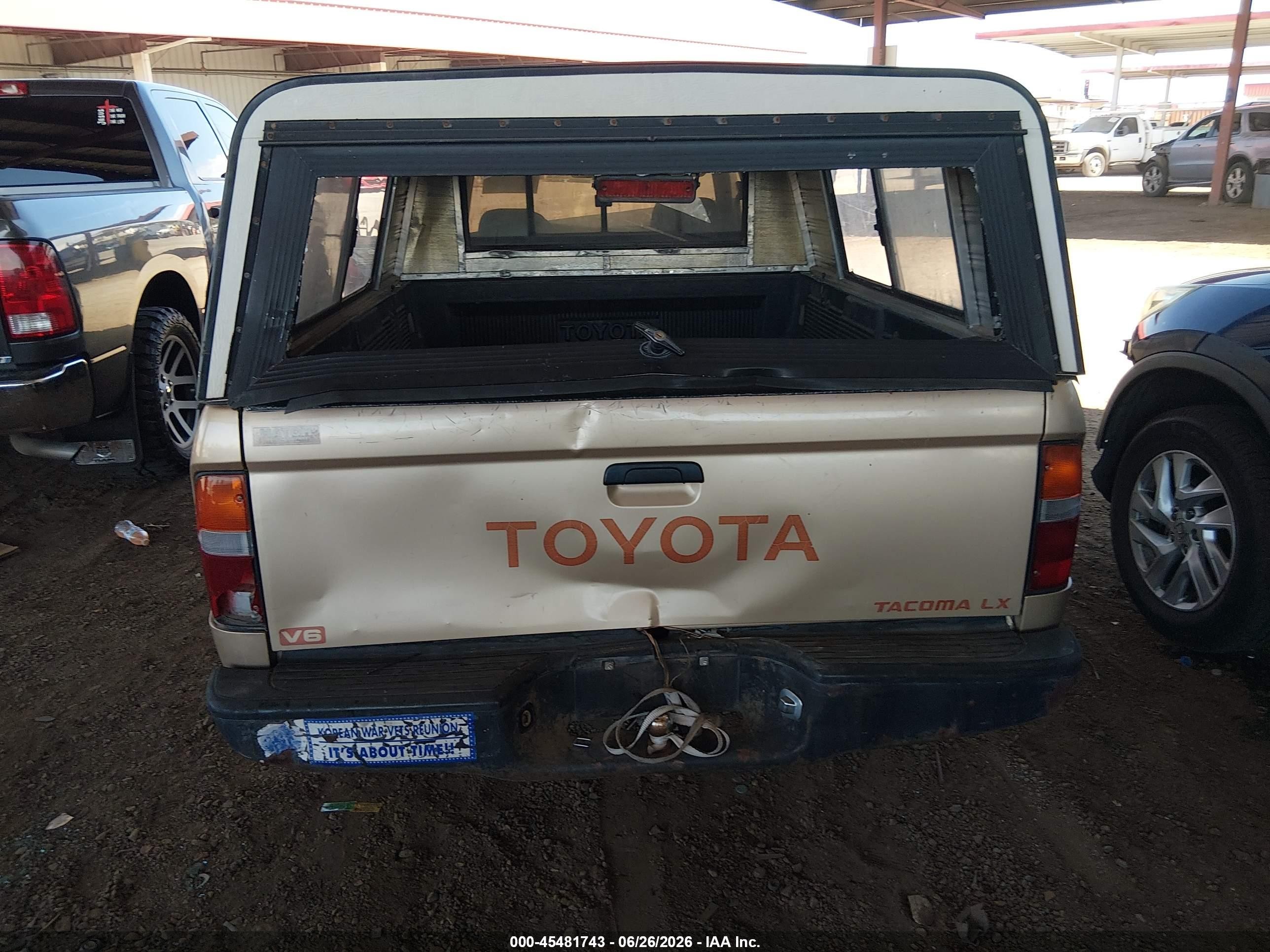 1996 Toyota Tacoma Xtracab Gold vin: 4TAVN52N9TZ220102