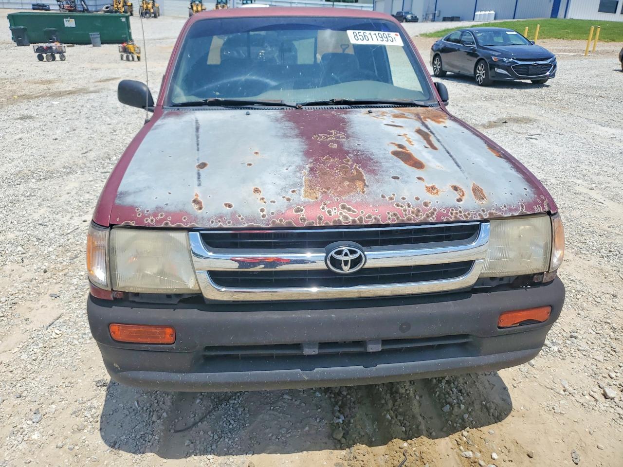 1997 Toyota Tacoma Xtracab Burgundy vin: 4TAVN52N9VZ244614
