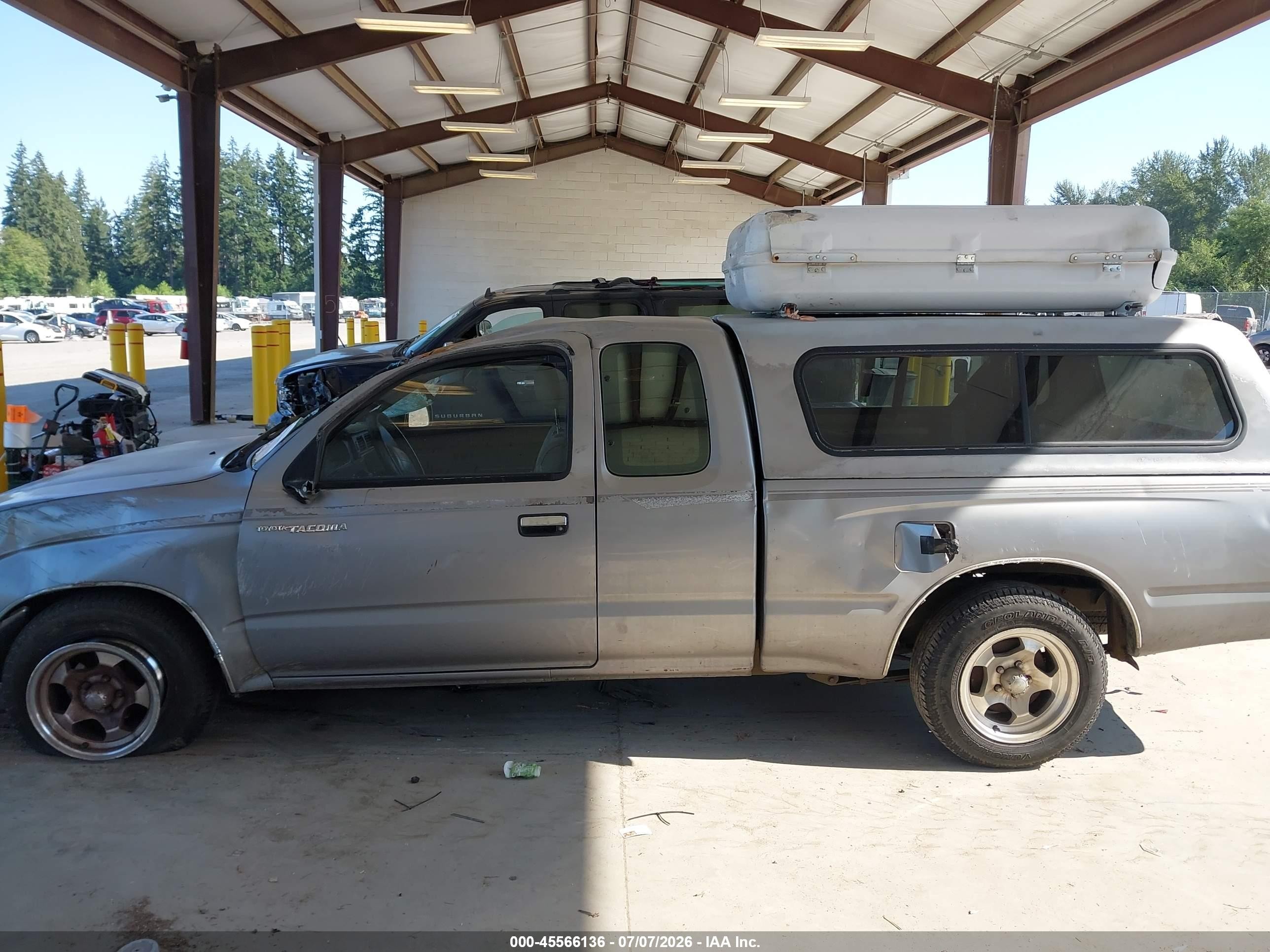 1996 Toyota Tacoma Xtracab Silver vin: 4TAVN52NXTZ108151