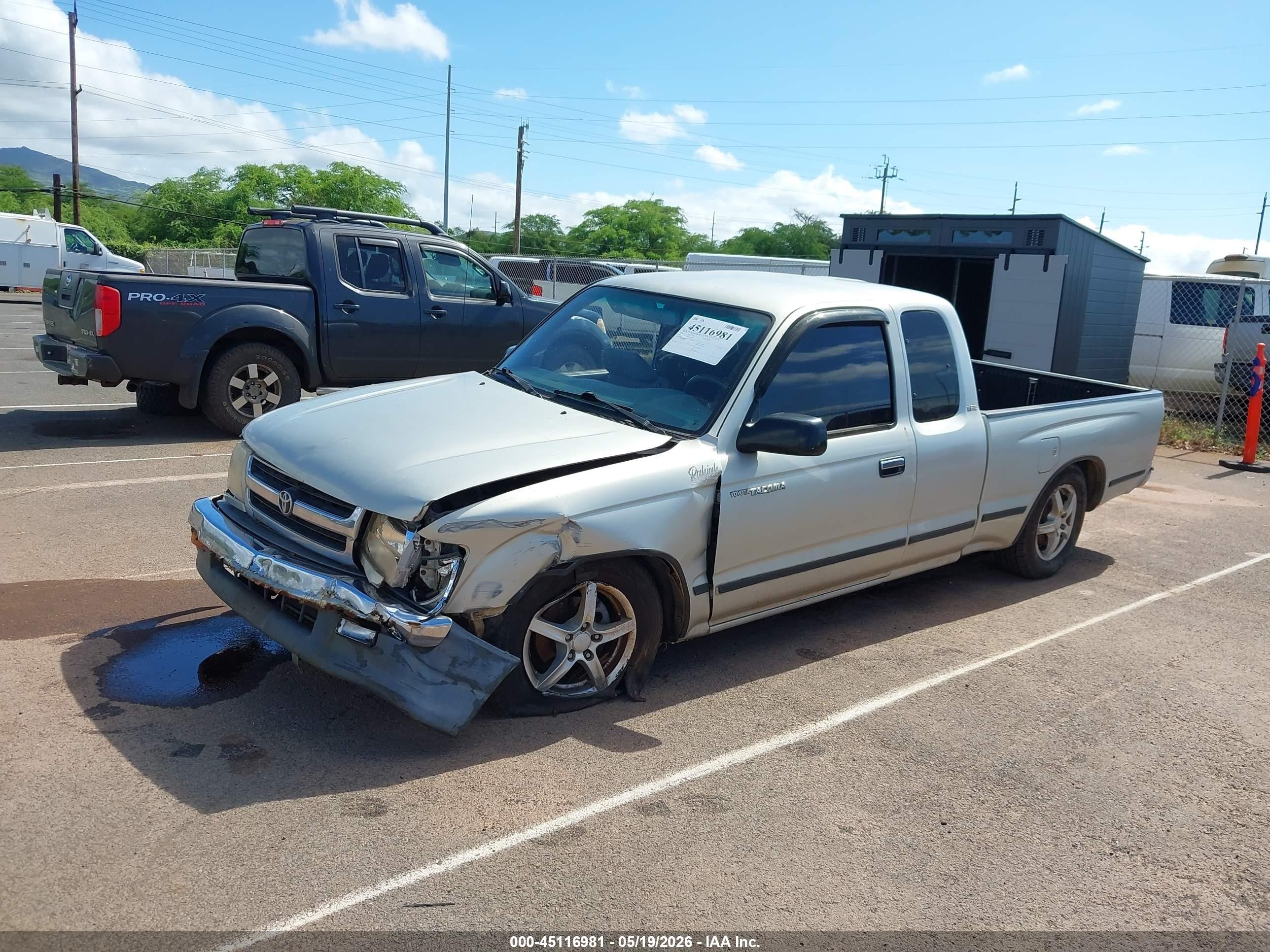 2000 Toyota Tacoma Base V6 Gray vin: 4TAVN52NXYZ595200