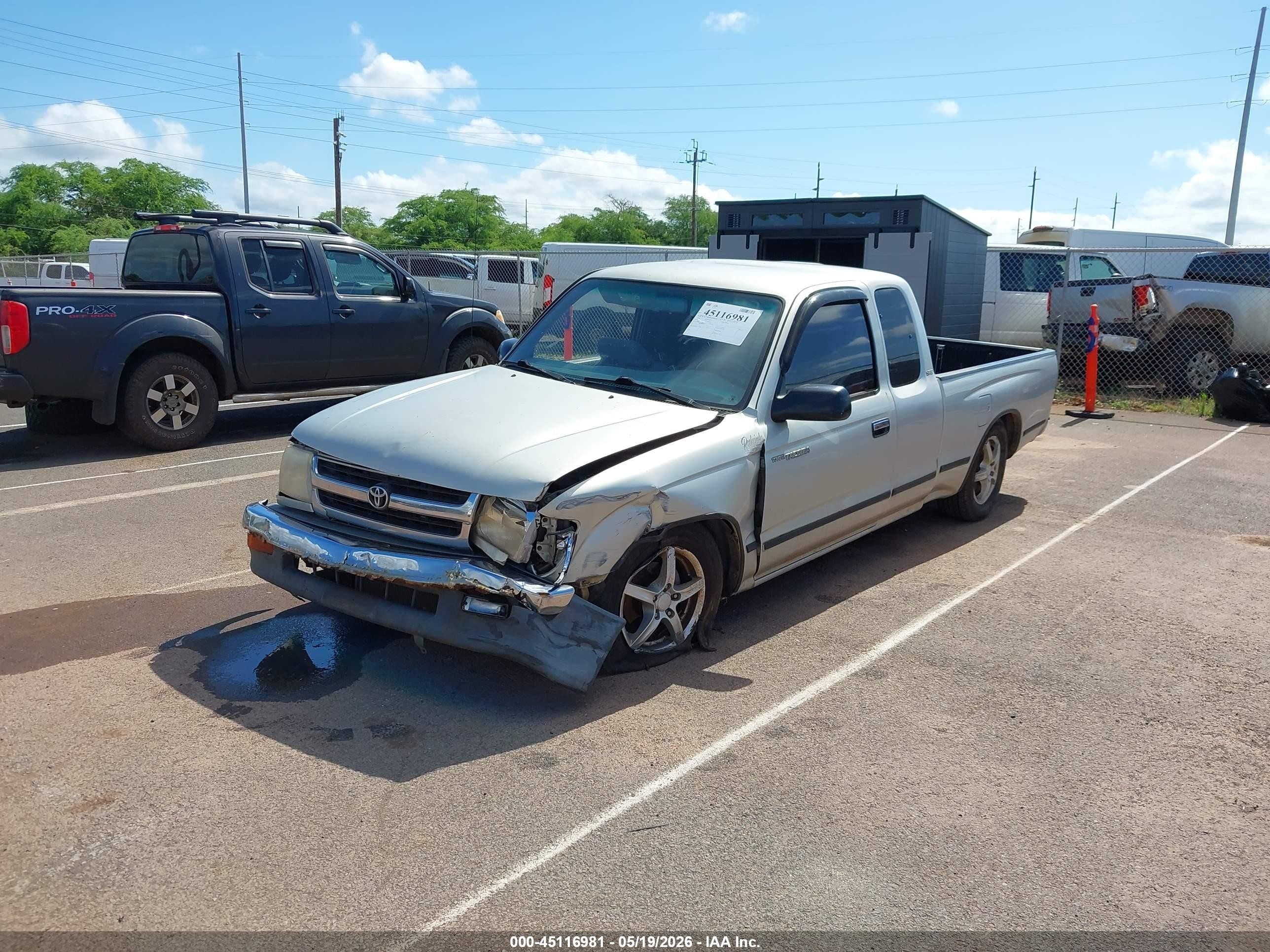 2000 Toyota Tacoma Base V6 Gray vin: 4TAVN52NXYZ595200
