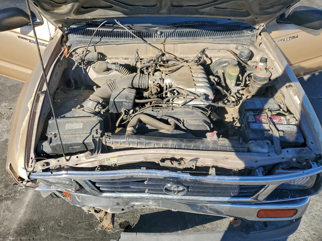 1995 Toyota Tacoma Tan vin: 4TAVN53F0SZ060486