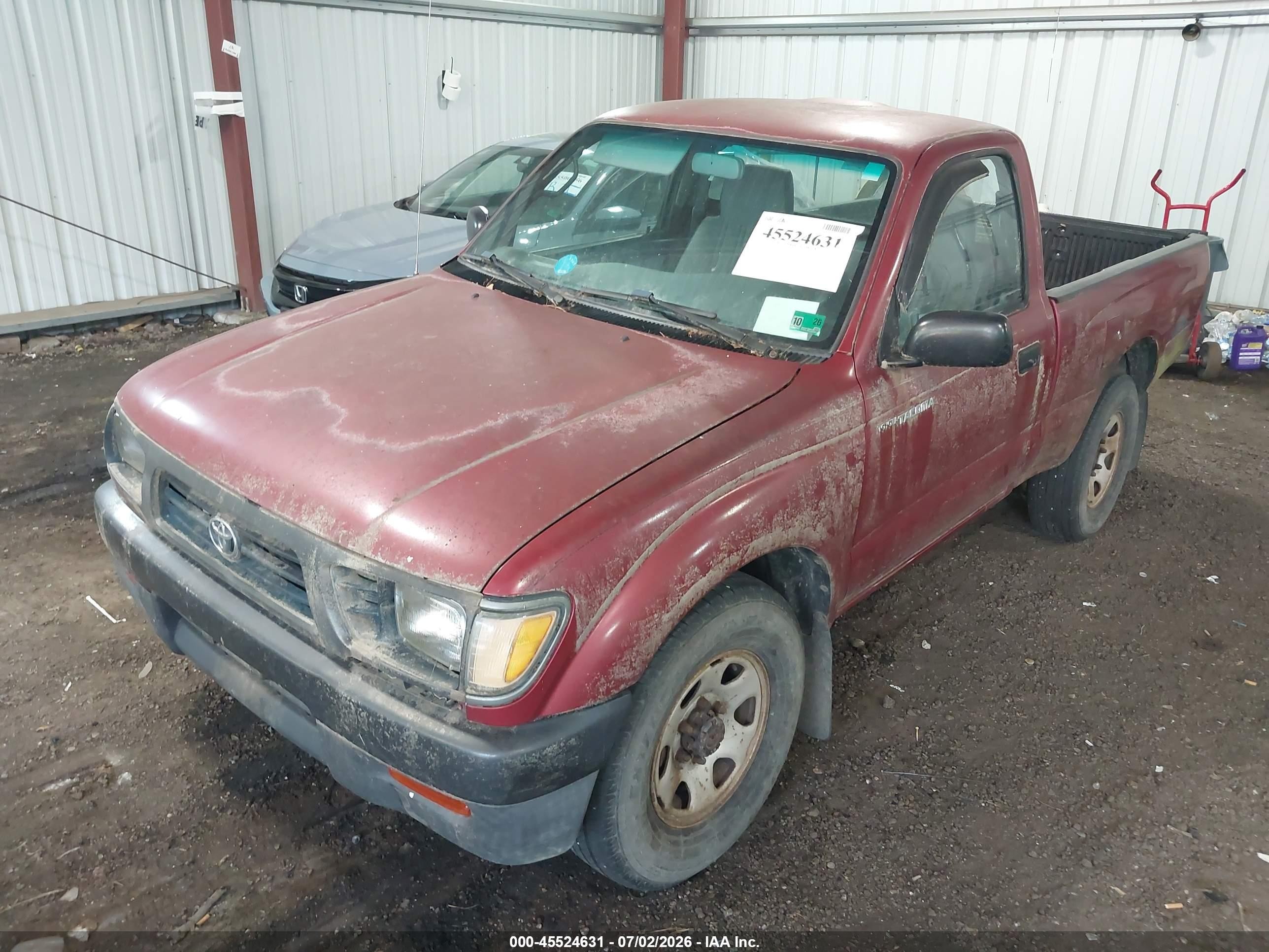 1995 Toyota Tacoma   Red vin: 4TAVN61F5SZ034605
