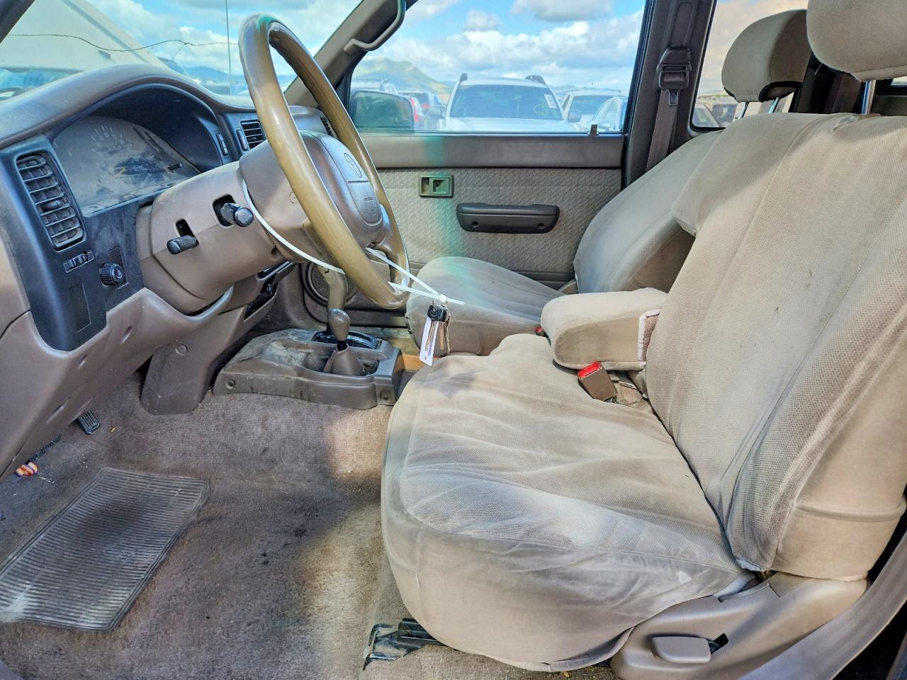 1995 Toyota Tacoma Xtracab Beige vin: 4TAVN73F3SZ080808