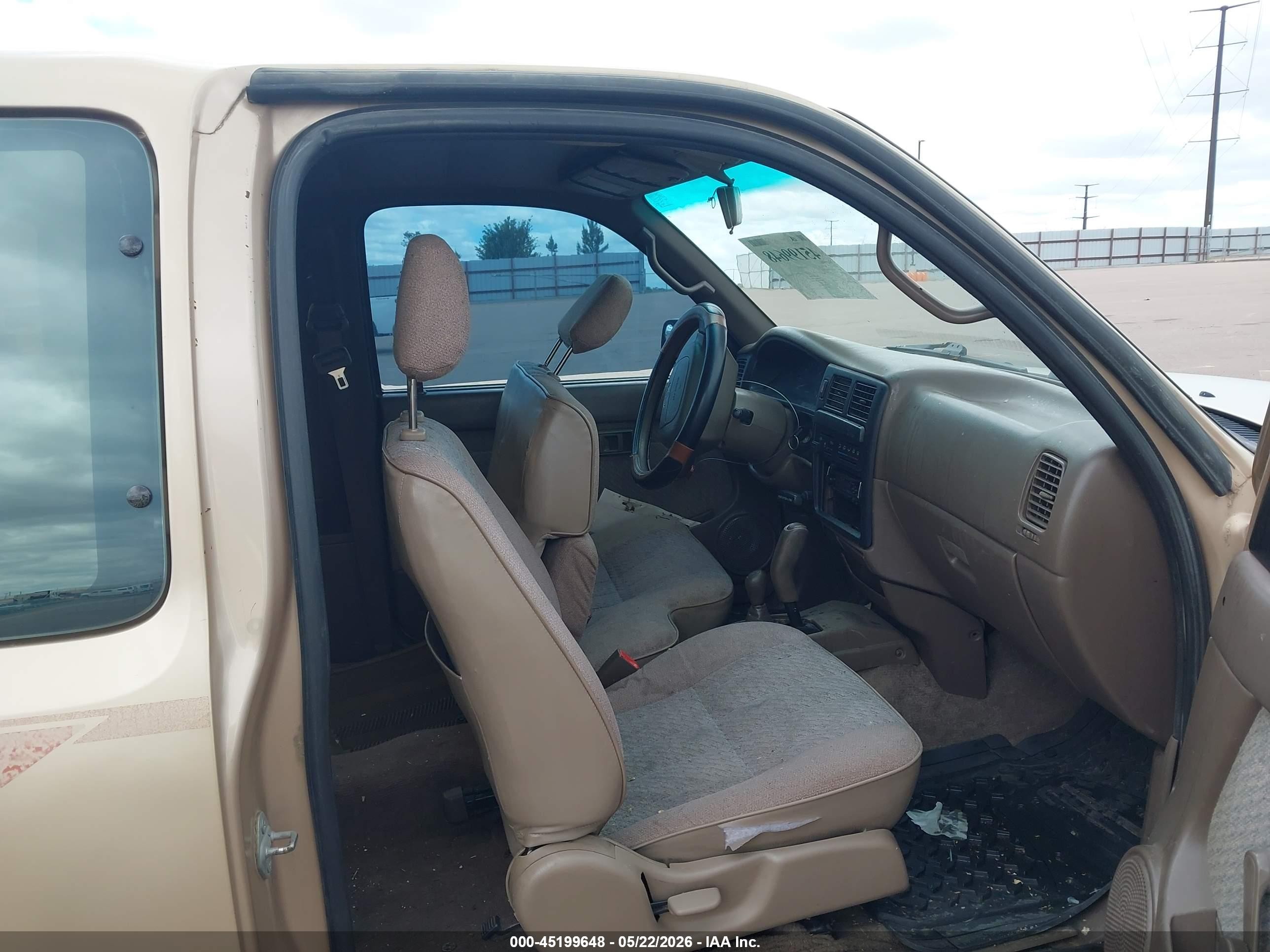 1995 Toyota Tacoma Xtracab Tan vin: 4TAVN73F5SZ070491