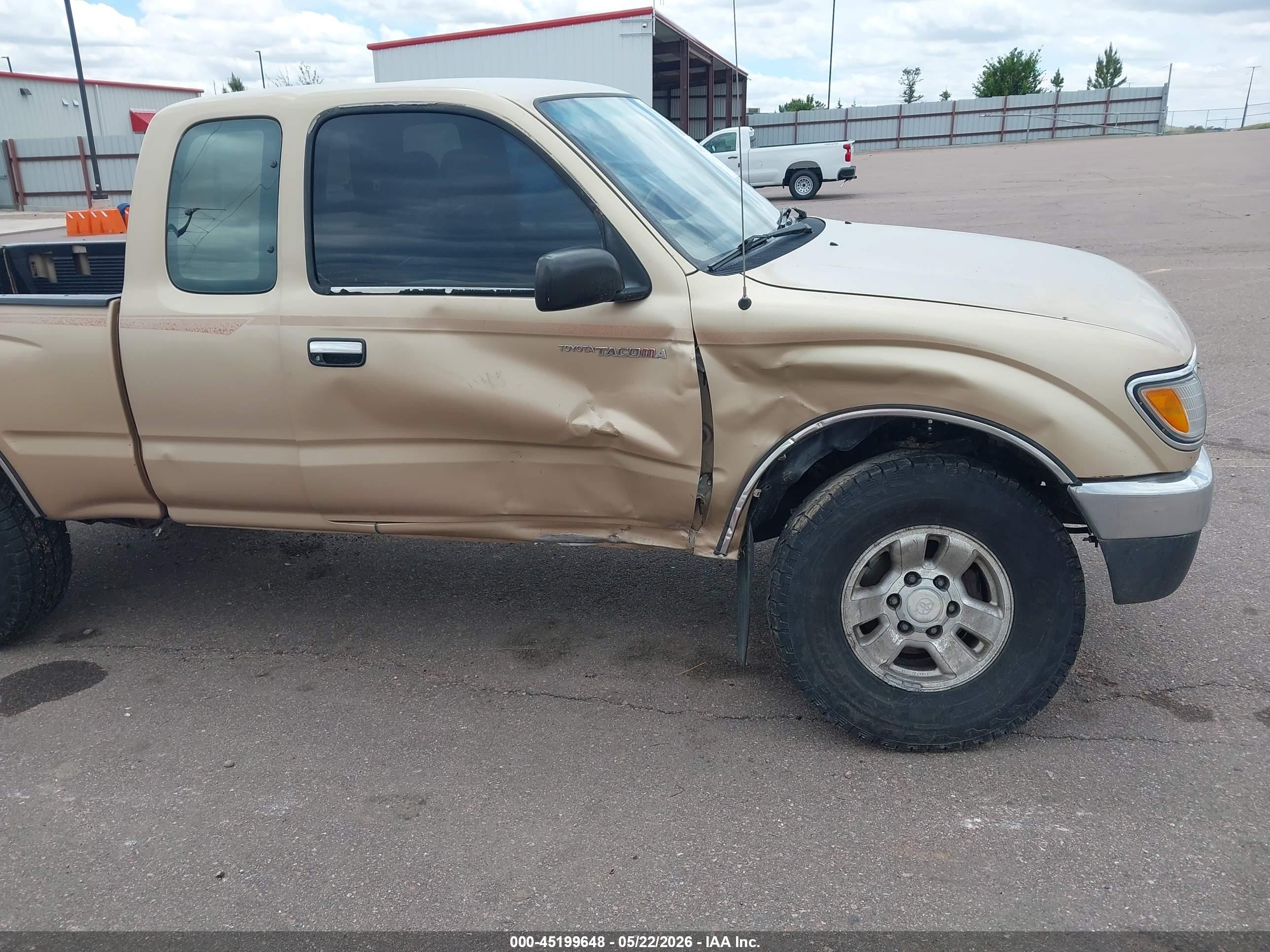 1995 Toyota Tacoma Xtracab Tan vin: 4TAVN73F5SZ070491