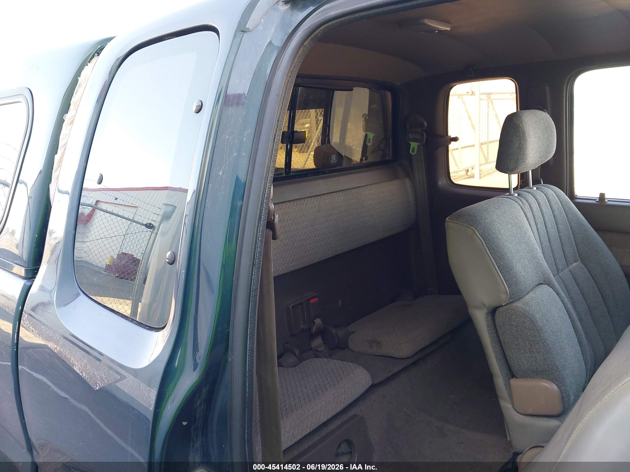 1995 Toyota Tacoma Xtracab Green vin: 4TAVN73F6SZ067499