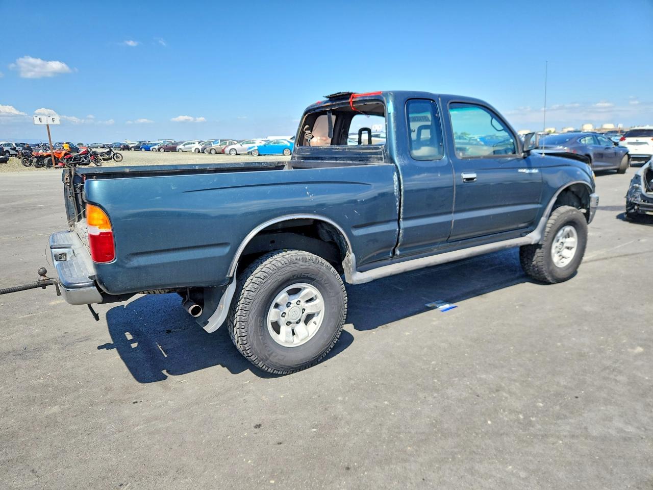 1995 Toyota Tacoma Xtracab Teal vin: 4TAVN73F7SZ058598