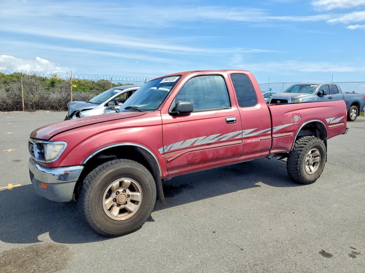 1995 Toyota Tacoma Sr5 Red vin: 4TAVN73K2SZ002467