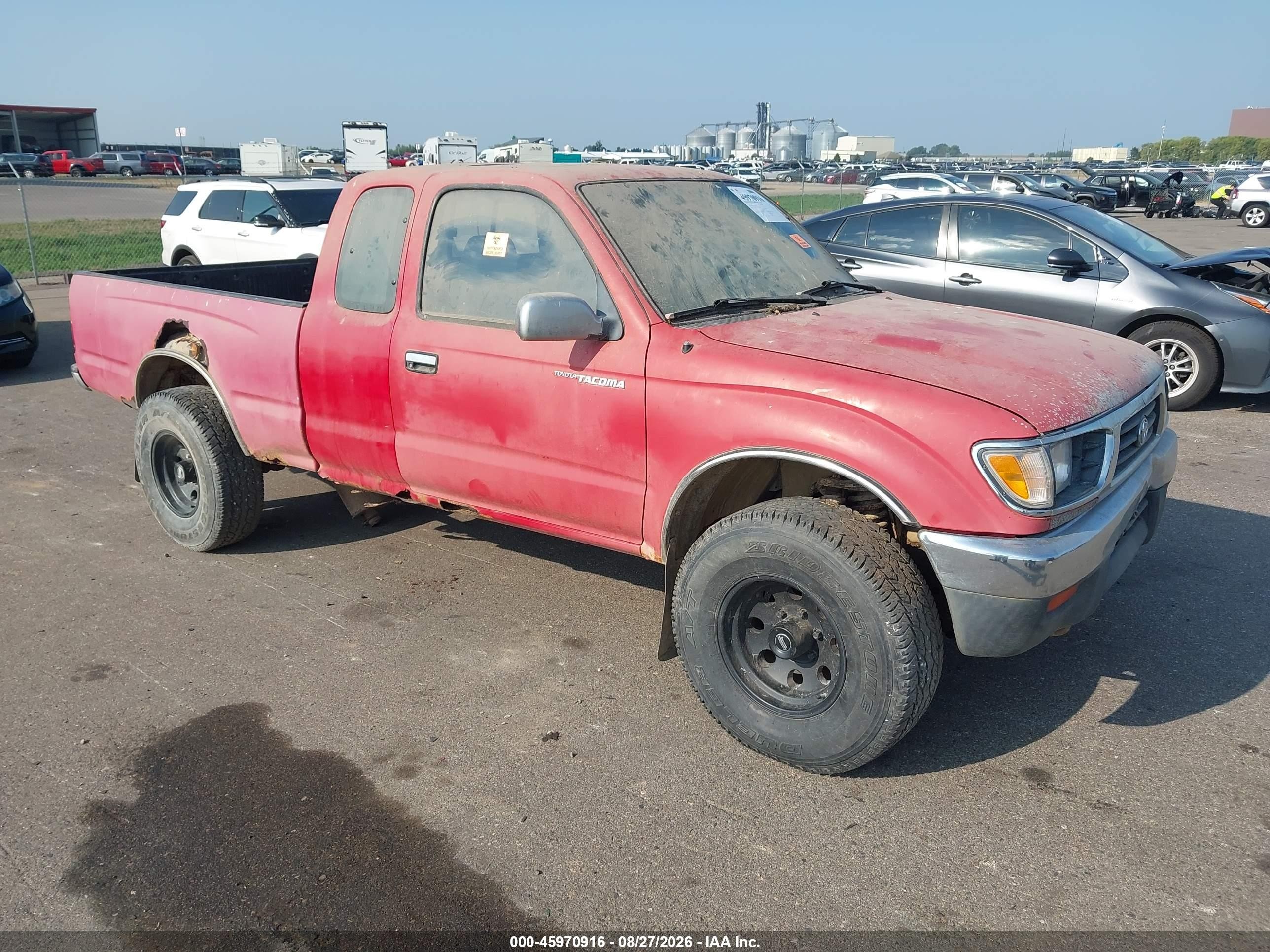 1995 Toyota Tacoma Xtracab Sr5 Red vin: 4TAVN73K4SZ059205