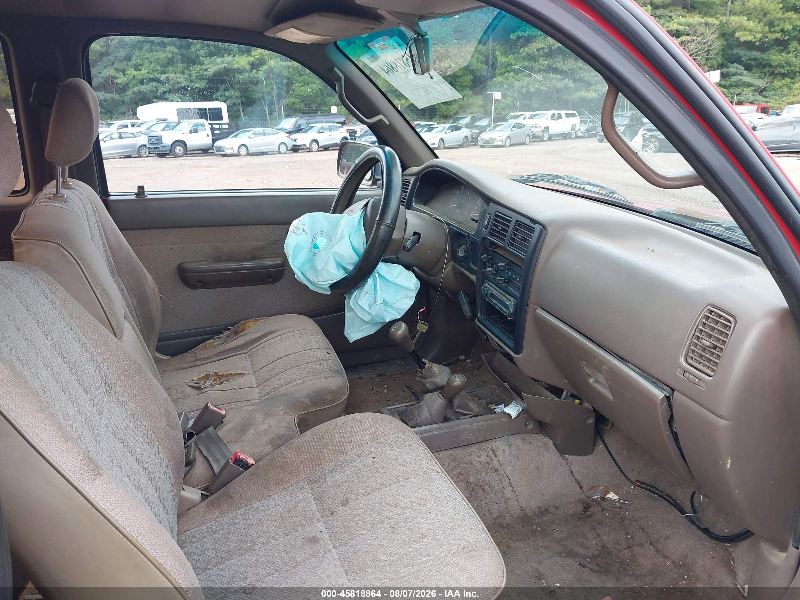 1997 Toyota Tacoma   Red vin: 4TAWM72N2VZ241976