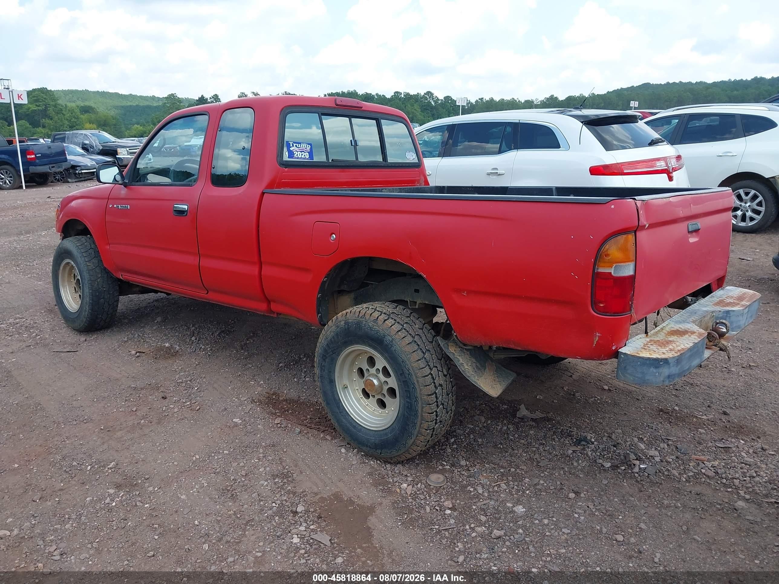 1997 Toyota Tacoma   Red vin: 4TAWM72N2VZ241976