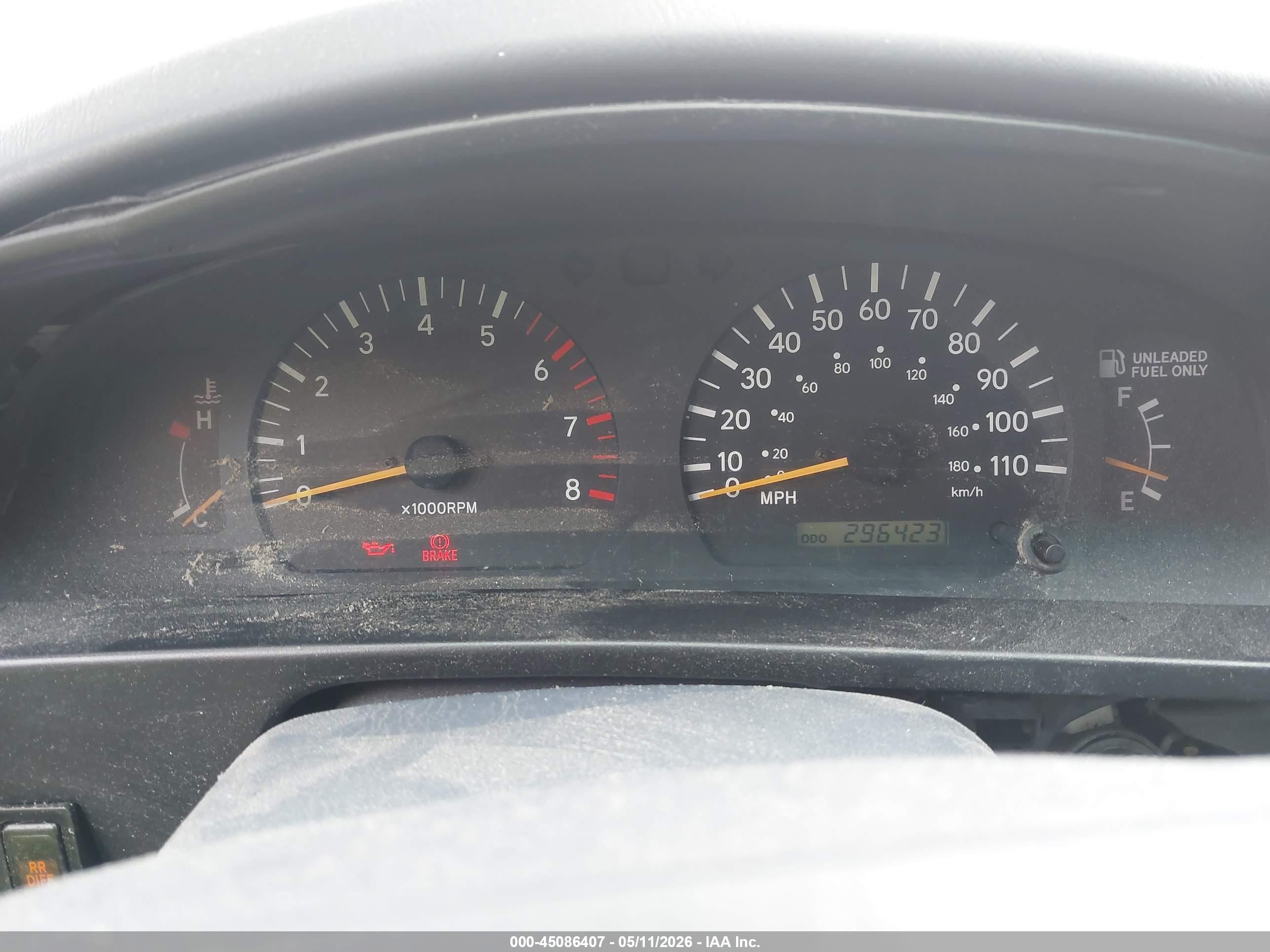1998 Toyota Tacoma   White vin: 4TAWM72N2WZ046669