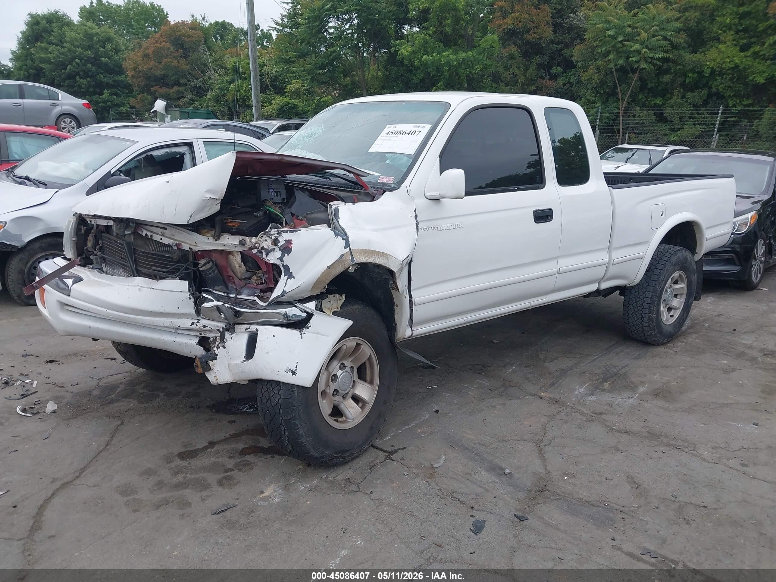 1998 Toyota Tacoma   White vin: 4TAWM72N2WZ046669