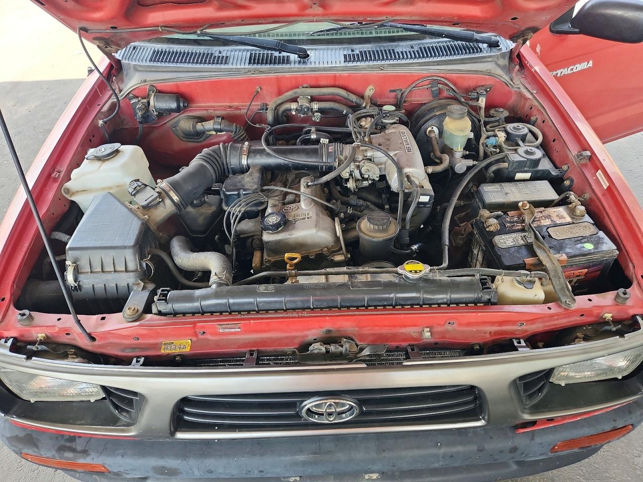 1997 Toyota Tacoma Base Red vin: 4TAWM72N4VZ260657