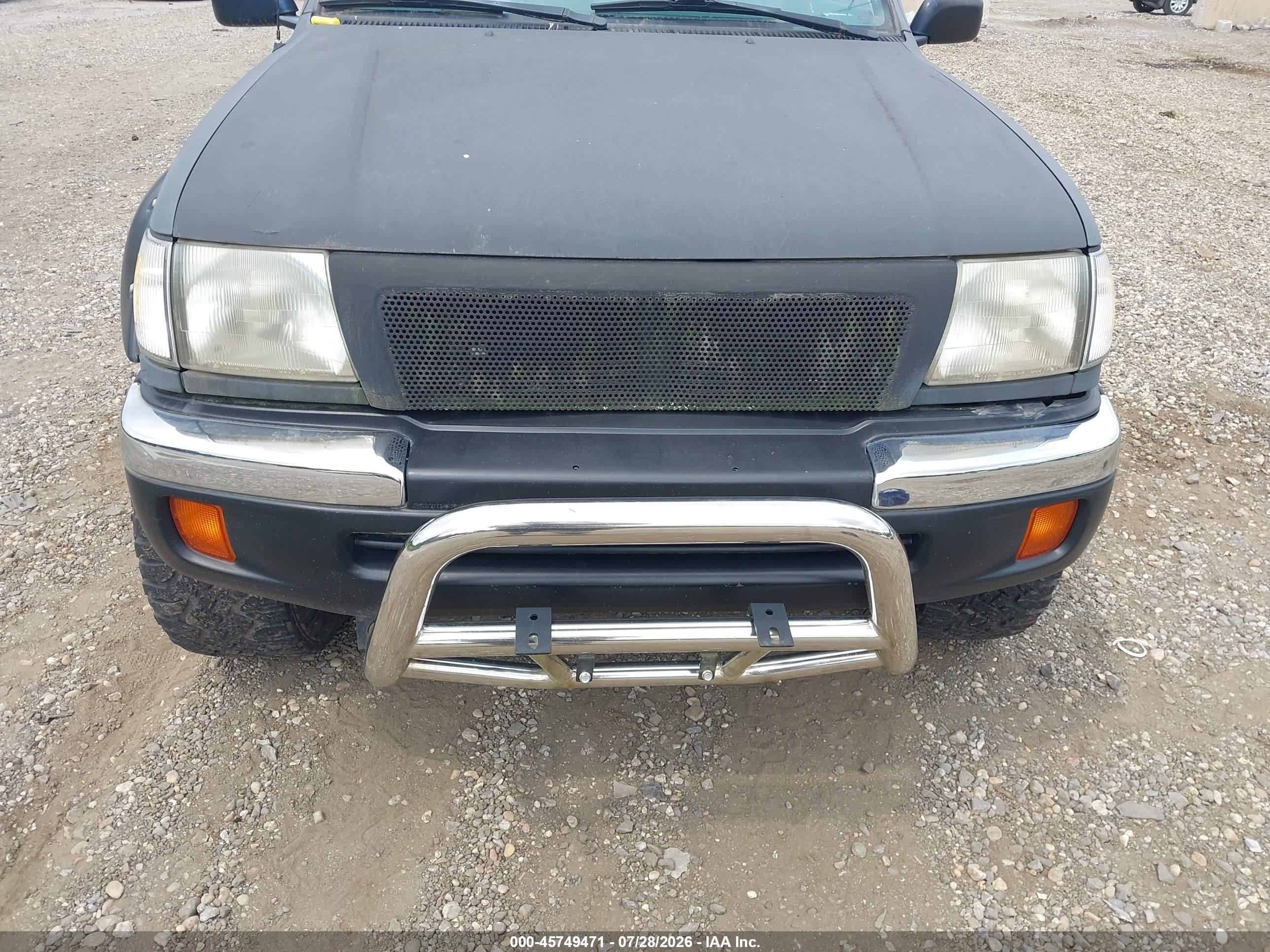 1999 Toyota Tacoma   Black vin: 4TAWM72N4XZ502480