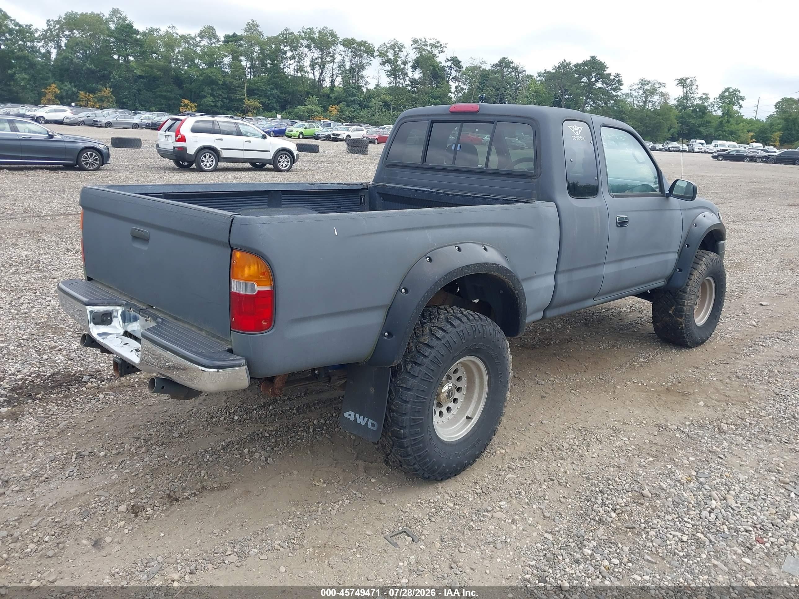 1999 Toyota Tacoma   Black vin: 4TAWM72N4XZ502480
