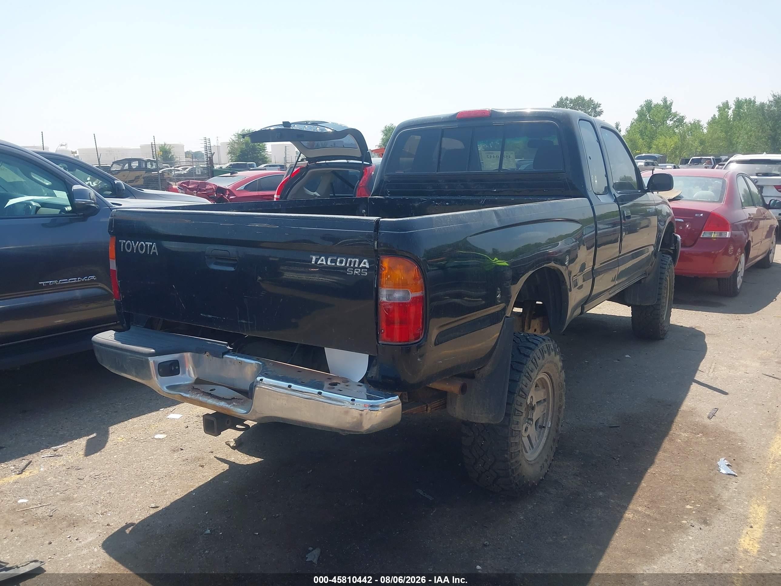 1998 Toyota Tacoma   Черный vin: 4TAWM72N5WZ016839