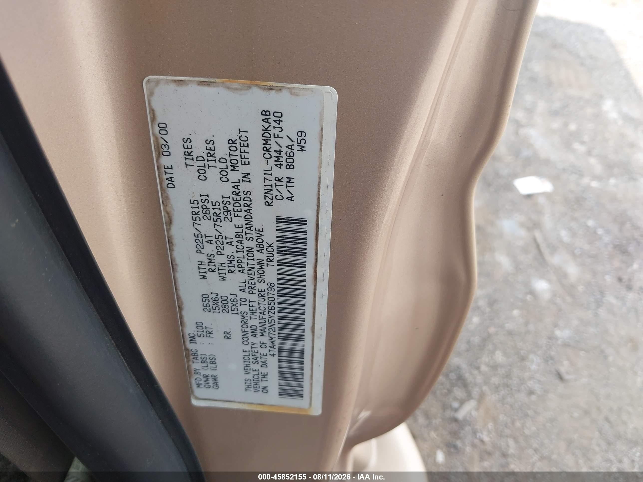 2000 Toyota Tacoma   Gold vin: 4TAWM72N5YZ650798