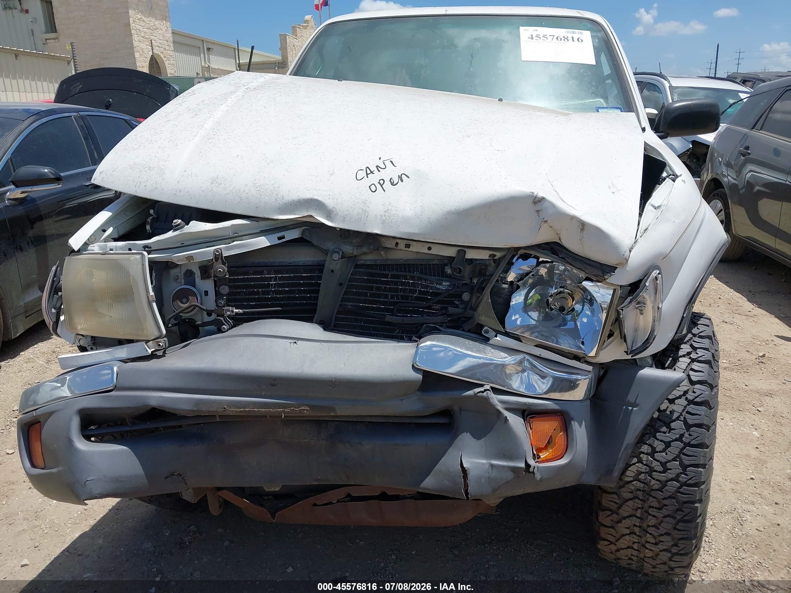 1999 Toyota Tacoma   White vin: 4TAWM72N8XZ476160