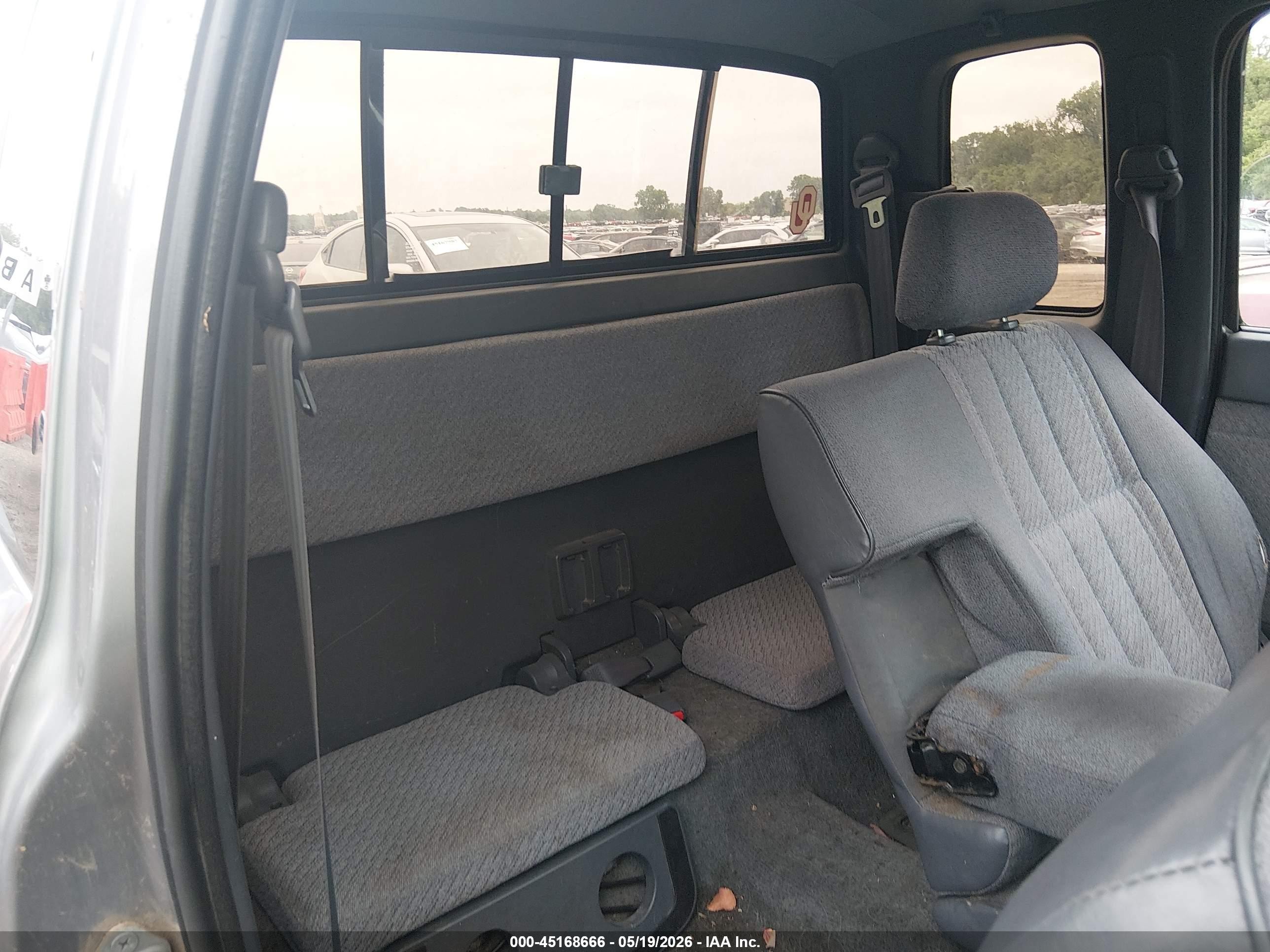 1996 Toyota Tacoma Xtracab Gray vin: 4TAWM72NXTZ210715